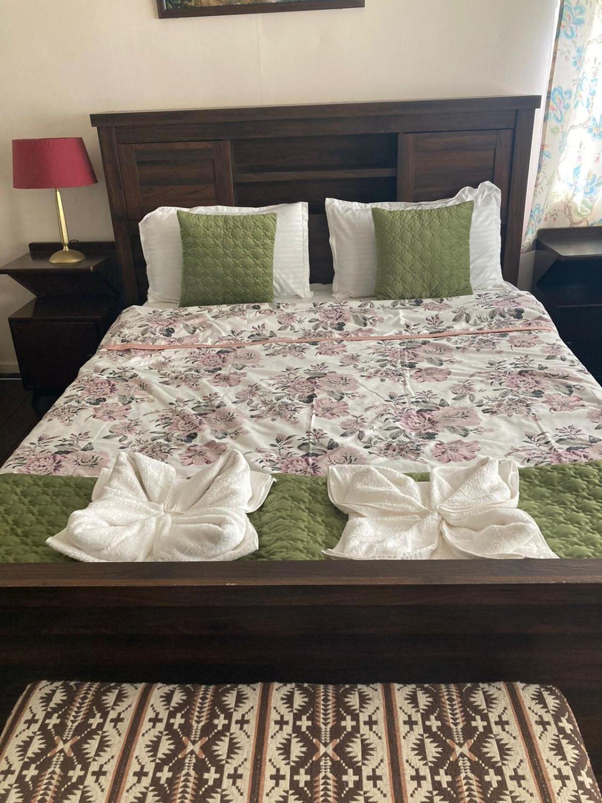 Montevideo Boutique Homestay Shillong Exterior foto